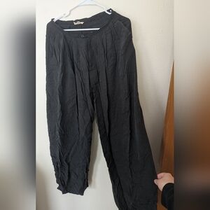 Women's Black Wide-Leg Chino Pants